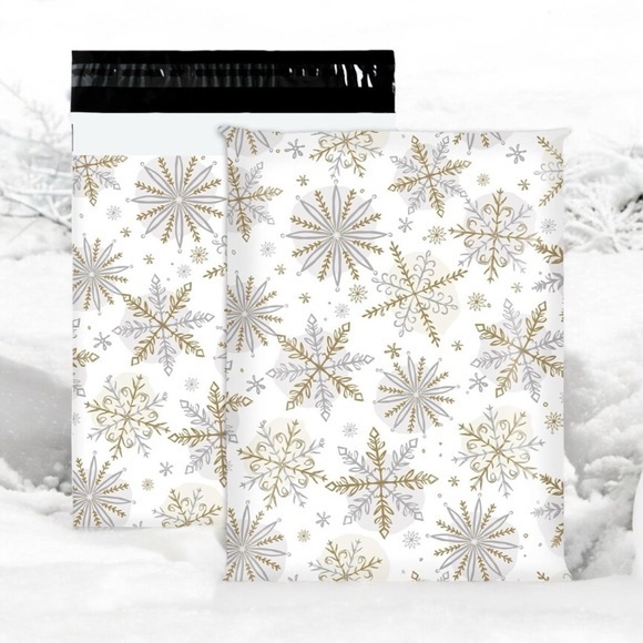 4/$20 - (10) 10x13 Christmas Snowflake Poly Mailers - Picture 1 of 1
